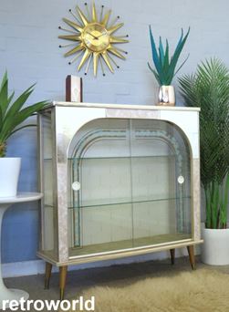 Vintage Retro 50s 60s Cocktail Drinks Display Cabinet Unit