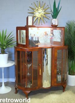 Vintage Retro 50s 60s Cocktail Drinks Display Cabinet Unit