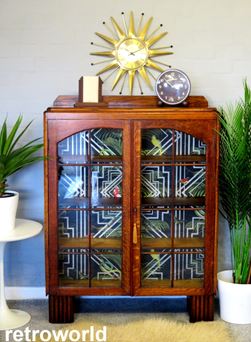 Vintage Retro Art Deco Cocktail Drinks Display Cabinet Bar Unit