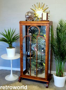 Vintage Retro 50s 60s Cocktail Drinks Display Cabinet Unit